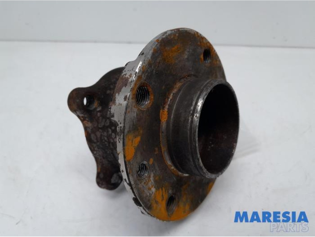 Renault - Twingo - Rear hub
