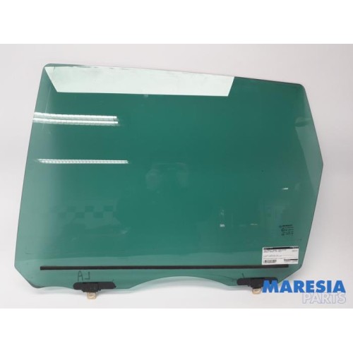 Renault - Scenic - Rear door window 4-door, left