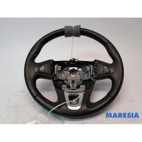 Renault - Scenic - Steering wheel