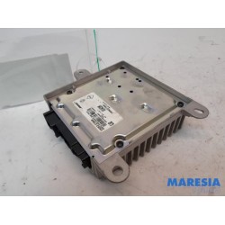 Renault - Scenic - Radio amplifier