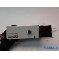 Renault - Scenic - Radio CD Speler