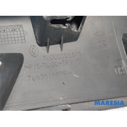 Renault - Scenic - A-stijl Afdekkap links