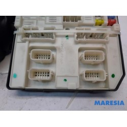 Renault - Scenic - Fuse box