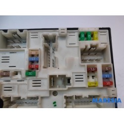 Renault - Scenic - Fuse box