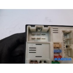 Renault - Scenic - Fuse box