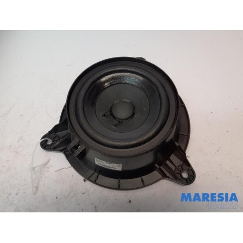 Renault - Scenic - Speaker
