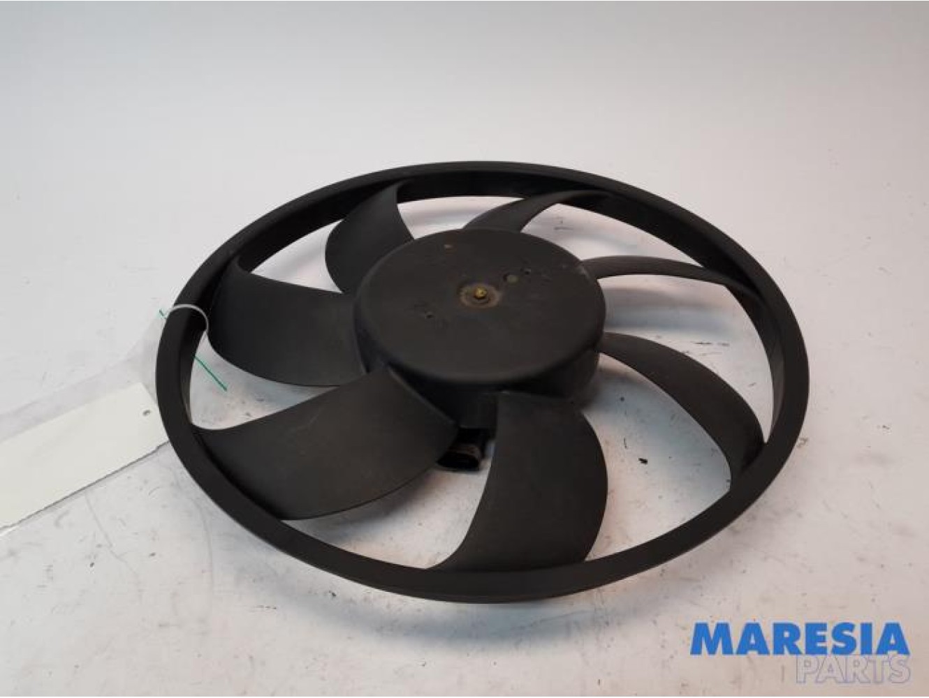 Renault - Scenic - Fan motor