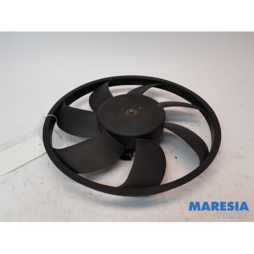Renault - Scenic - Fan motor