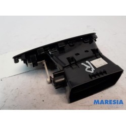 Renault - Scenic - Dashboard vent