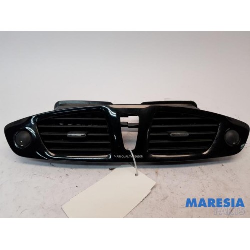 Renault - Scenic - Dashboard vent