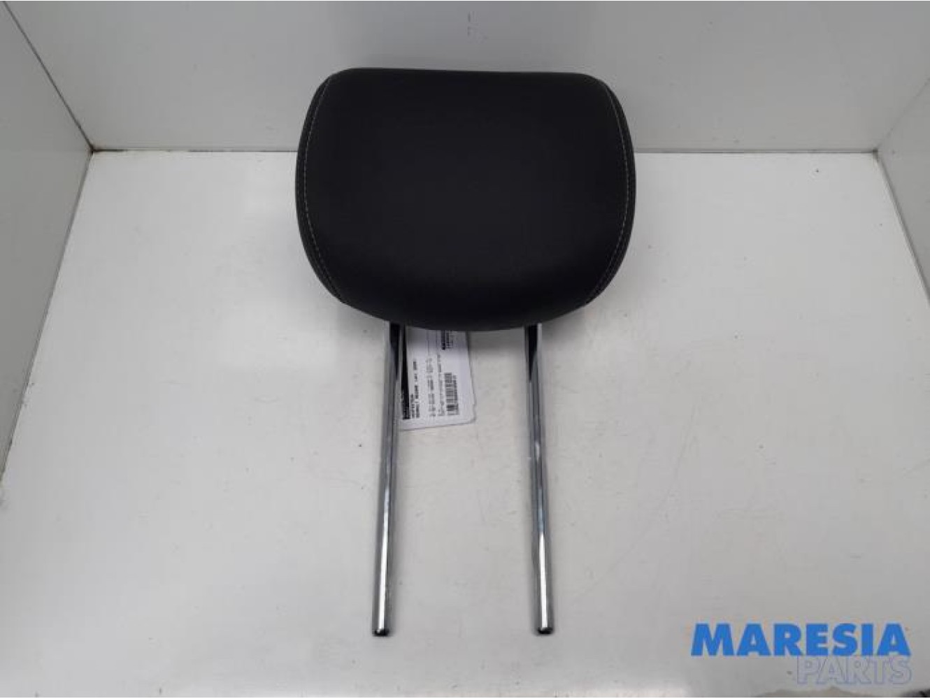 Renault - Megane - Headrest