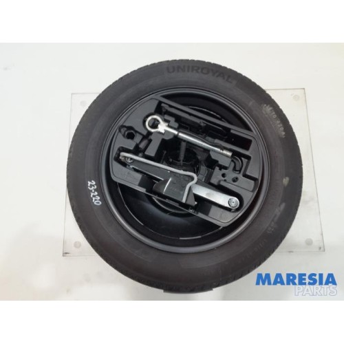 Citroen - C4 Picasso - Krikset + reservewiel