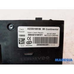 Renault - Scenic - Card reader (lock)