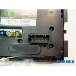 Renault - Scenic - Navigation Display