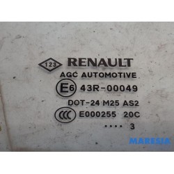 Renault - Scenic - Quarter light, front right