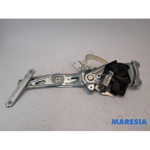 Renault - Scenic - Rear door window mechanism 4-door, left