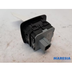 Renault - Scenic - On-board computer controller