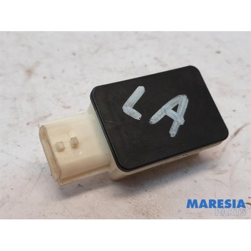 Renault - Scenic - Airbag sensor
