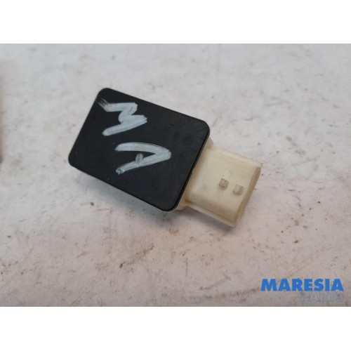 Renault - Scenic - Airbag sensor
