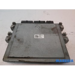 Renault - Scenic - Engine management computer