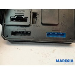 Renault - Scenic - Engine management computer