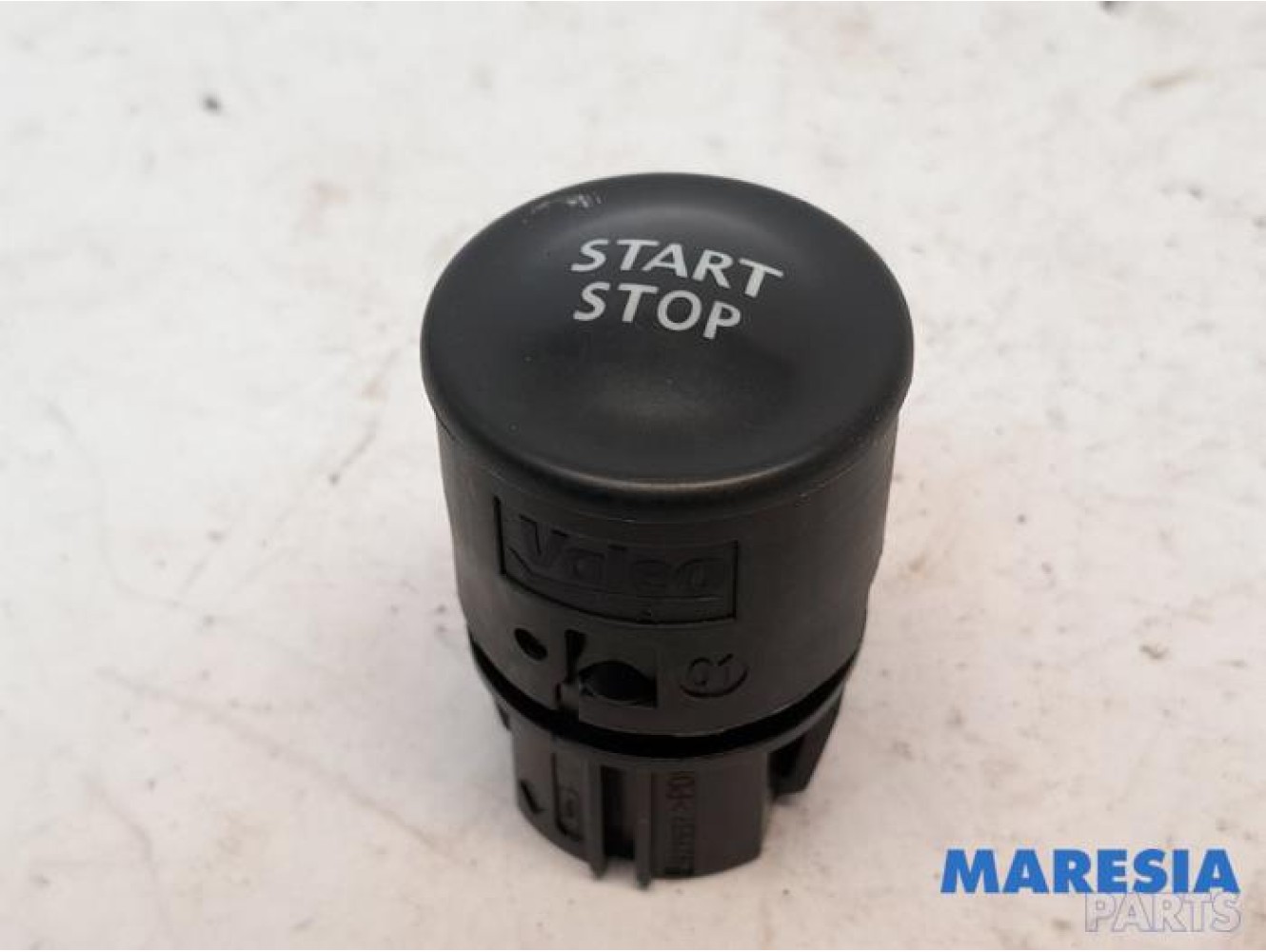 Renault - Scenic - Start/stop switch