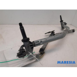 Peugeot - 208 - Wiper mechanism