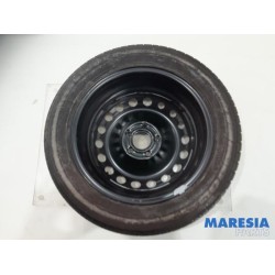 Renault - Megane - Krikset + reservewiel