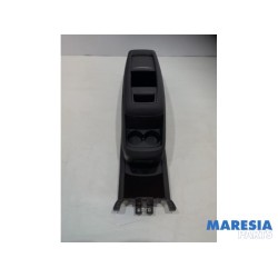 Citroen - C4 Picasso - Middle console