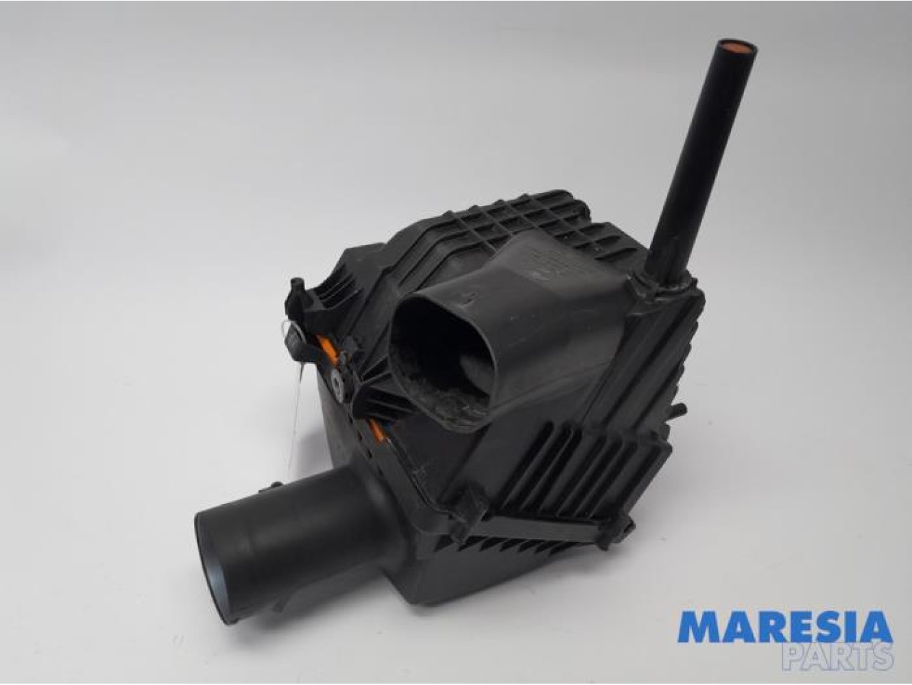 Nissan - NV300 - Air box
