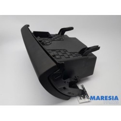 Nissan - NV300 - Handschuhfach
