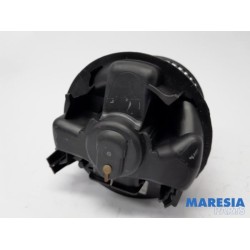 Renault - Twingo - Heating and ventilation fan motor