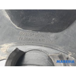 Nissan - NV300 - Wheel cover (spare)