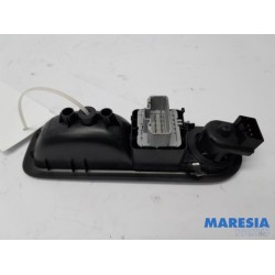Renault - Twingo - Multi-functional window switch