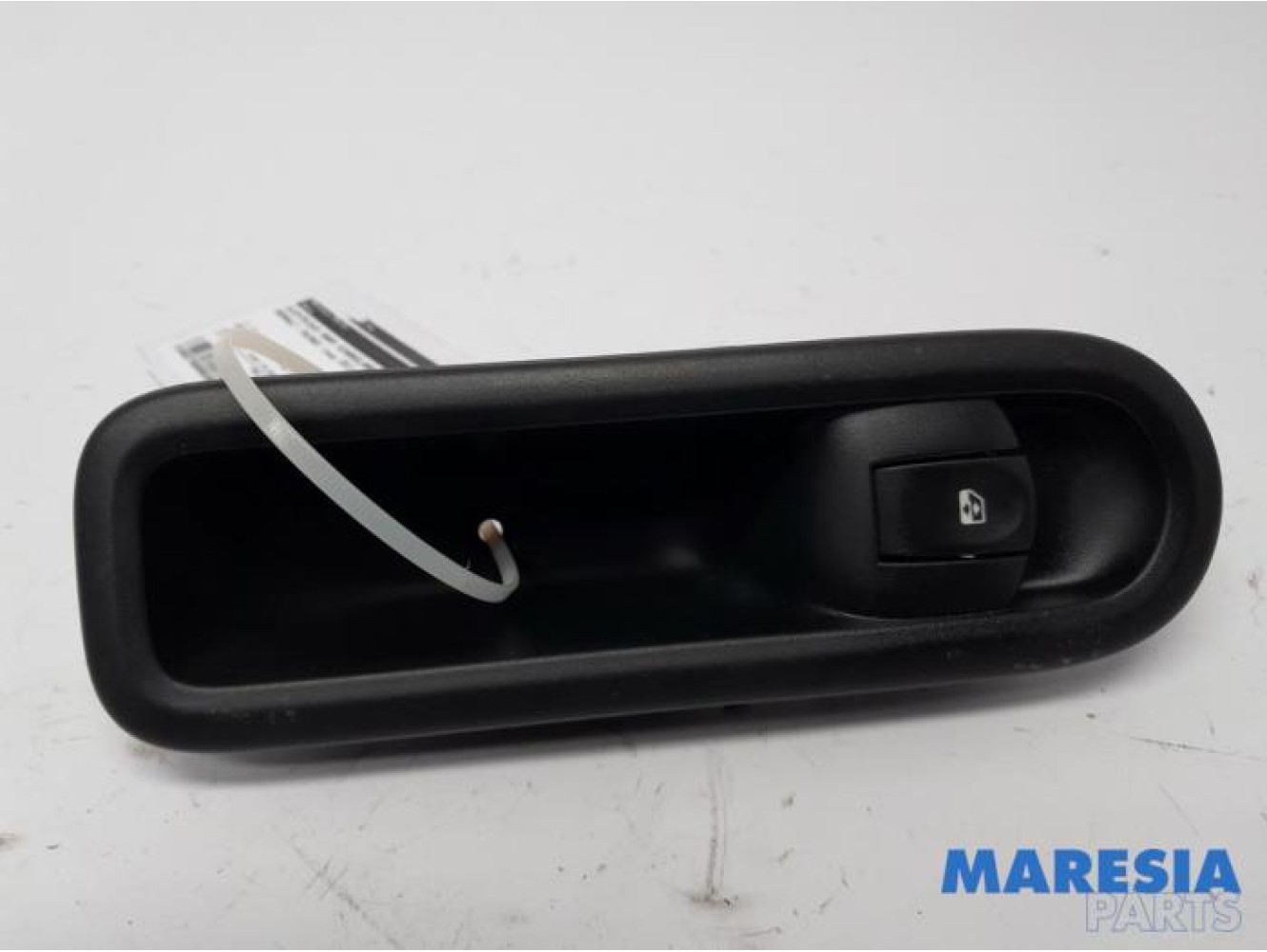 Renault - Twingo - Electric window switch