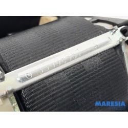 Renault - Twingo - Front seatbelt, right