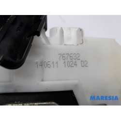 Renault - Twingo - Door lock mechanism 2-door, right