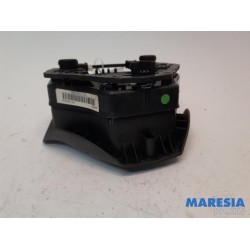 Fiat - Punto - Left airbag (steering wheel)