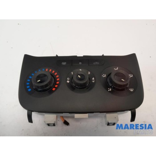 Fiat - Punto - Panneau de commandes chauffage