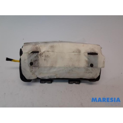 Fiat - Punto - Right airbag (dashboard)