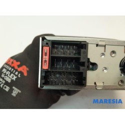 Fiat - Punto - Radio CD player