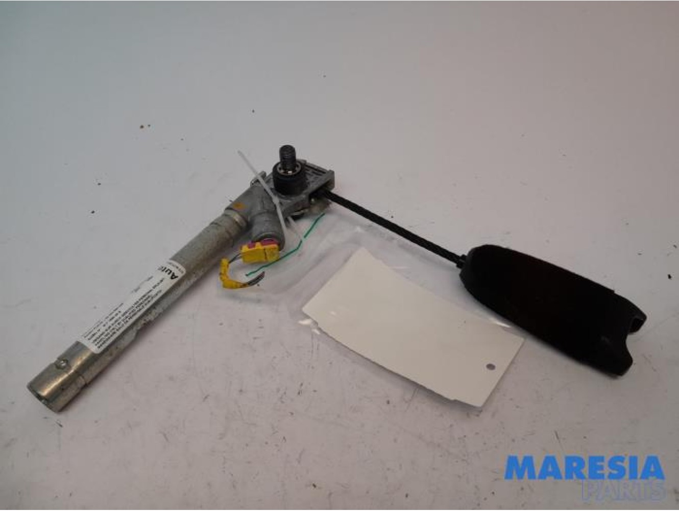 Fiat - Punto - Seatbelt tensioner, right