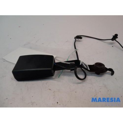 Fiat - Punto - Front seatbelt buckle, left