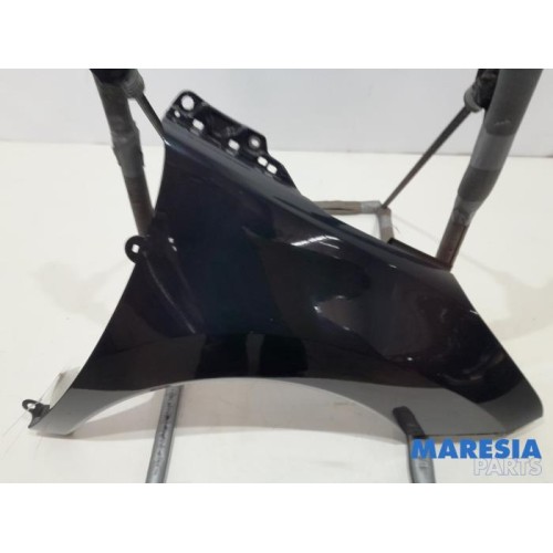 Peugeot - 3008 - Front wing, right