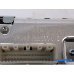 Nissan - NV300 - Radio