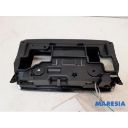 Peugeot - 208 - Radio control panel
