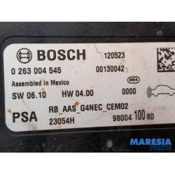 Peugeot - 208 - PDC Module