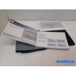 Peugeot - 208 - Instruction Booklet