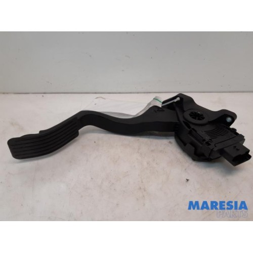 Peugeot - 208 - Throttle pedal position sensor
