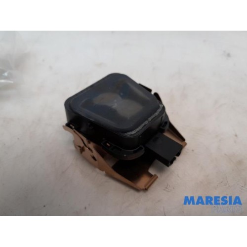 Peugeot - 208 - Rain sensor